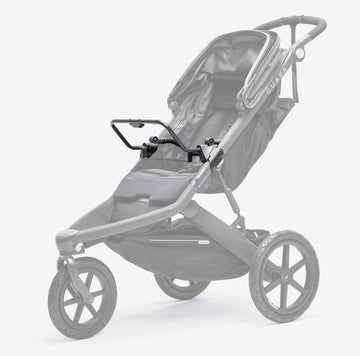 2206014 | graco|||Graco adapter attached to the Roam Stroller